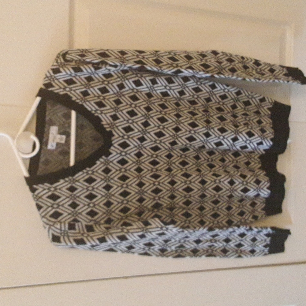 Kim Roger's Sweater Diamond Pattern Size M